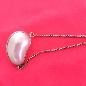 Large peril 18" 14kt necklace